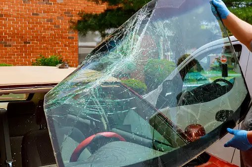 Auto Glass Repair San Fernando Valley CA - Get Professional Windshield Repair and Replacement Services with City Mobile Auto Glass